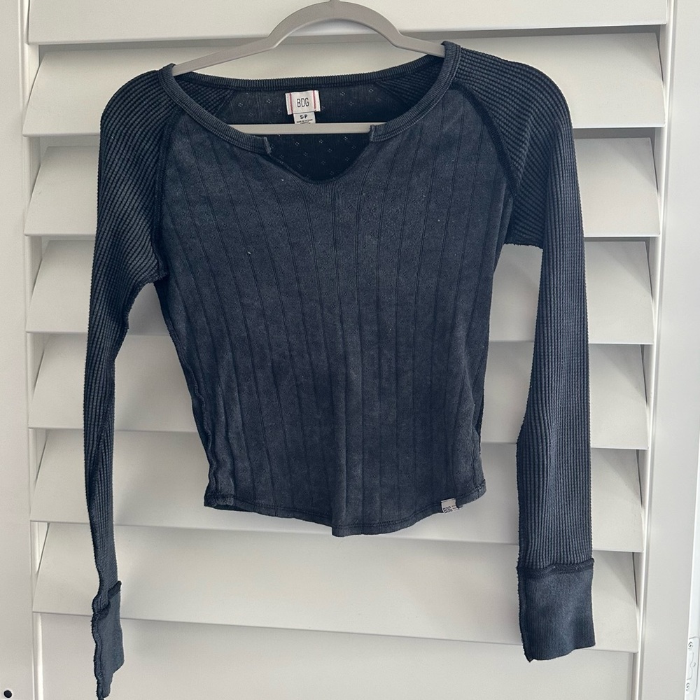 BDG Viv Spliced Notch Neck Tee